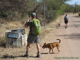 Some gringos hiking on Gringo Road