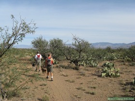 Jerry and Andrea hiking Passage 7 of the Arizona Trail