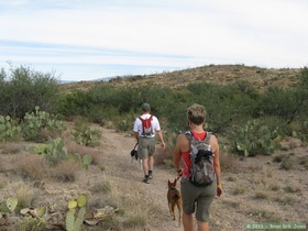 Jerry and Andrea hiking Passage 7 of the Arizona Trail