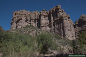 Hiking in Hell Hole Canyon