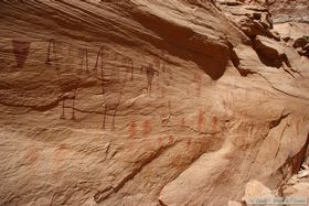 Pictographs at Green Mask Spring in Sheiks Canyon.