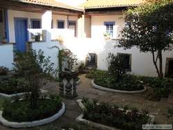 A courtyard within Santuario do Caraca