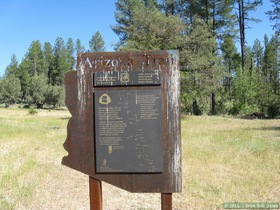 Arizona Trail sign at the Pine Trailhead at the northern end of Passage 26.